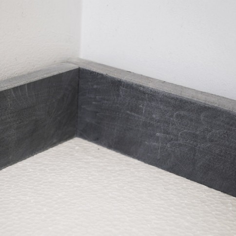 mountain-bluestone-geschuurd-plint'