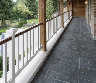 ocean-bluestone-getrommeld ocean-bluestone-getrommeld